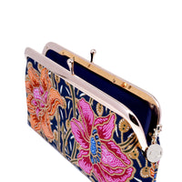 20% OFF - Wristlet Pouch