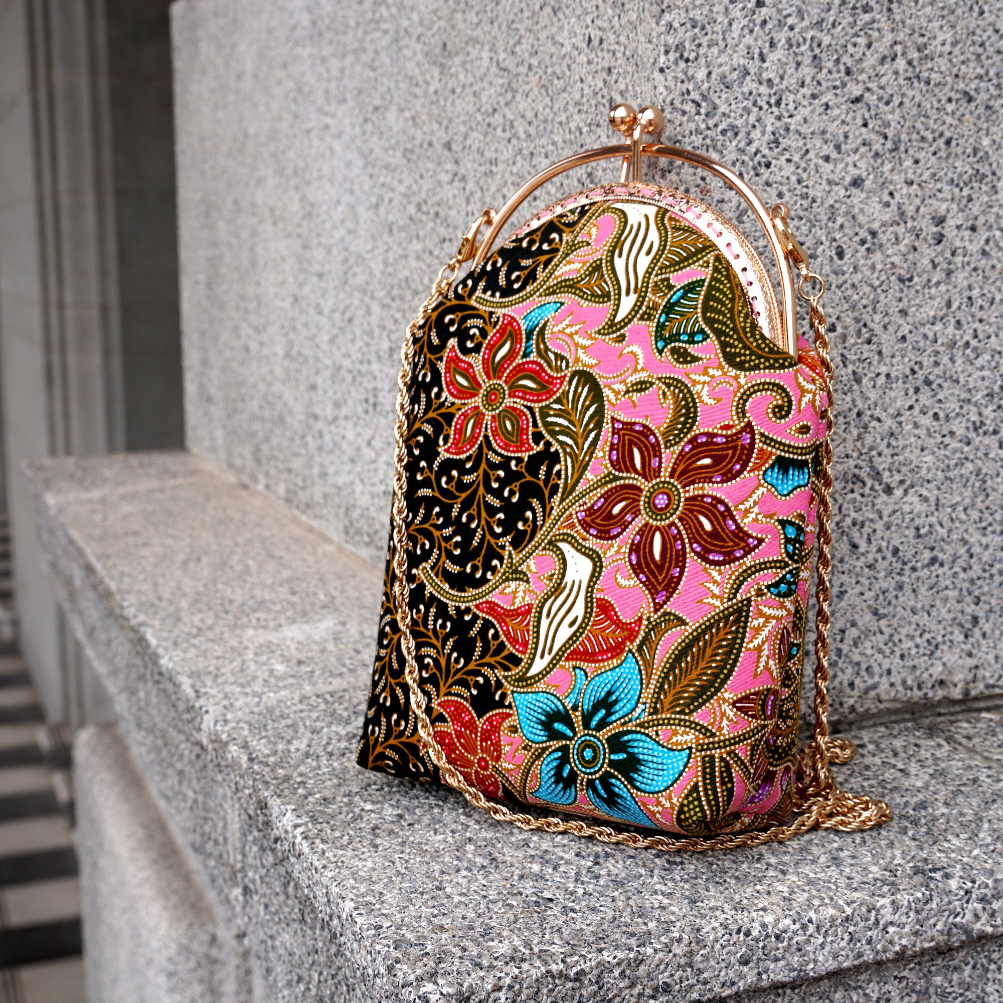 Phone Wallet - Pink Trumpet