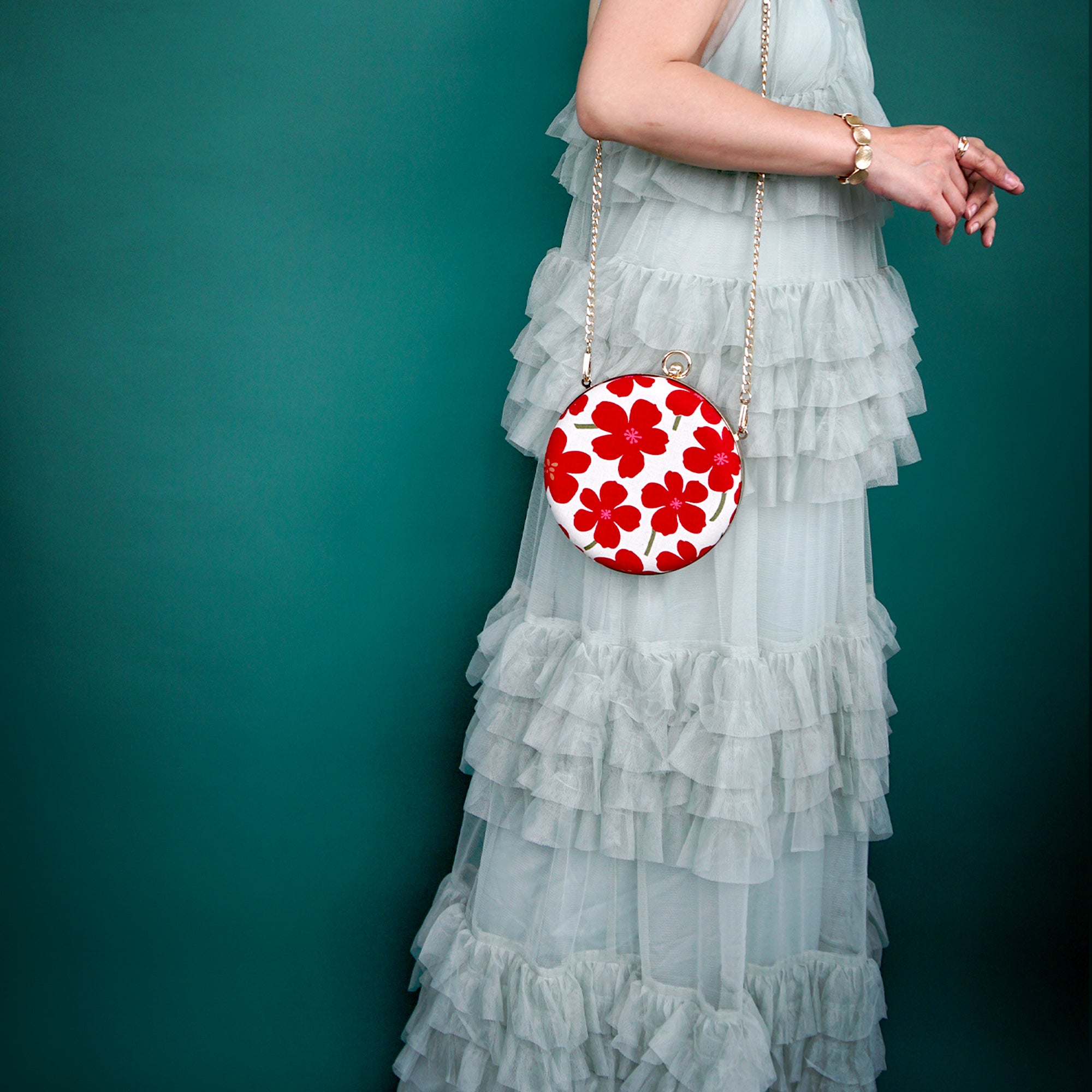 Round Hard Case Bamboo Handle Bag - White Rain Lily