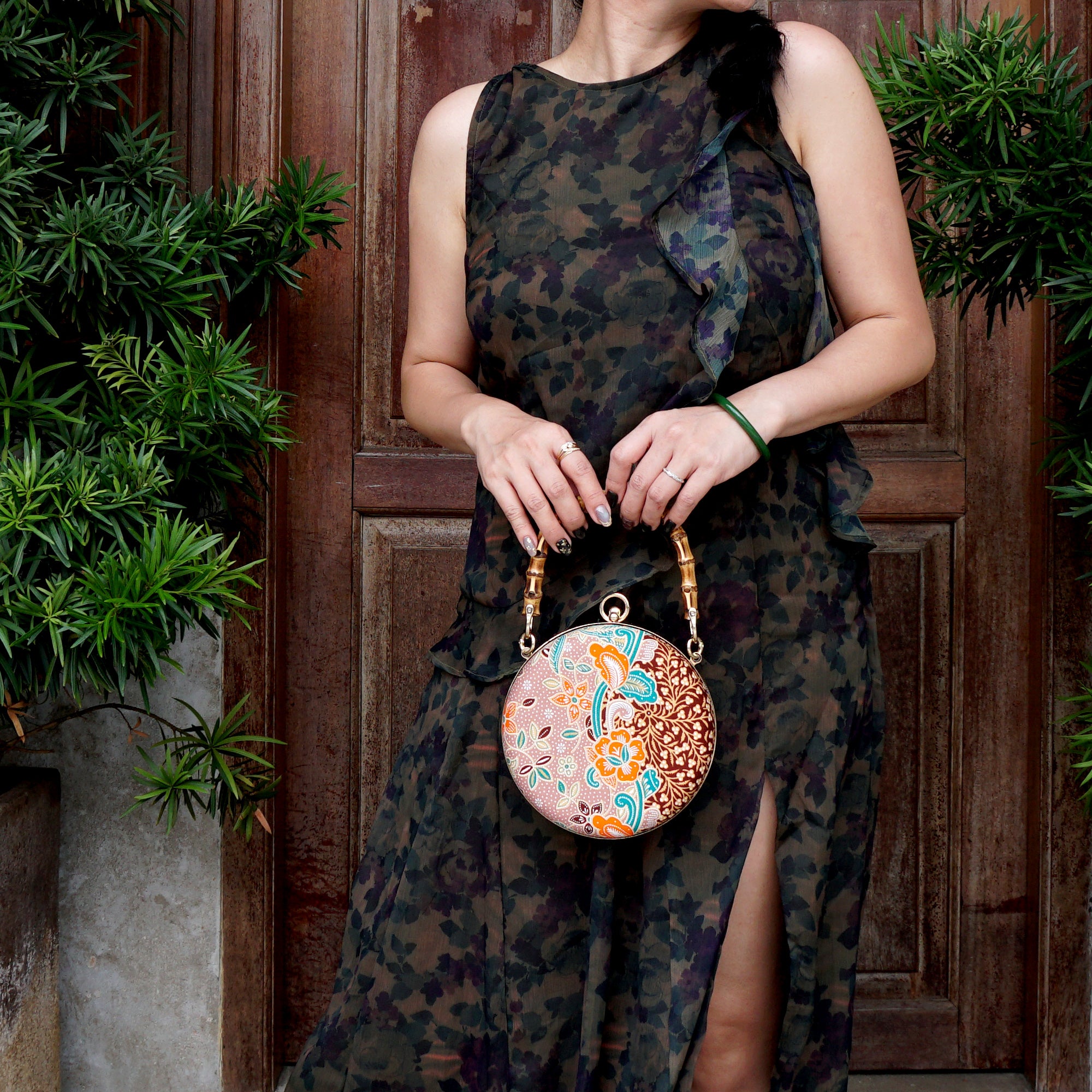 Round Hard Case Bamboo Handle Bag - Kawung