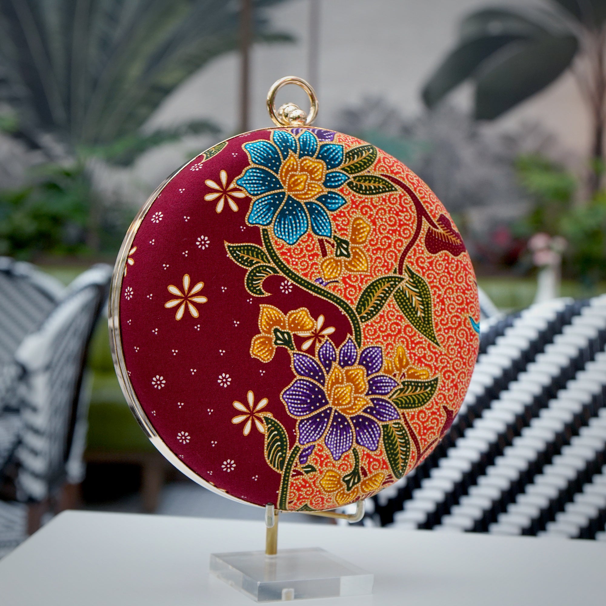 Round Hard Case Bamboo Handle Bag - Tropical Midnight