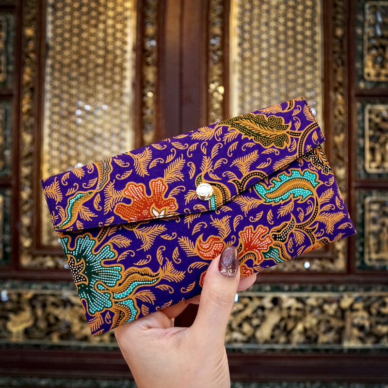 Red Packet Organizer - Birchwood