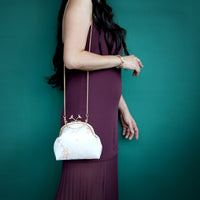 Birds Clasp Frame Bag - Mume(BG)