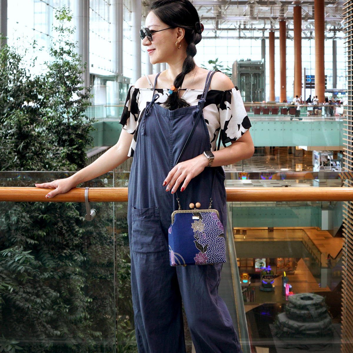 Clasp Sling With Wooden Ball -  Starlit Petal