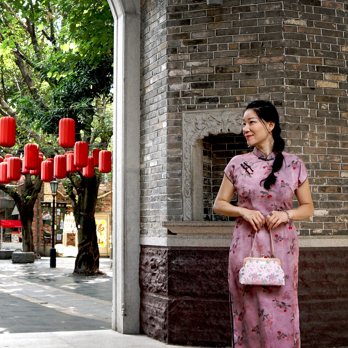 Underarm Bag - Blossom Veil