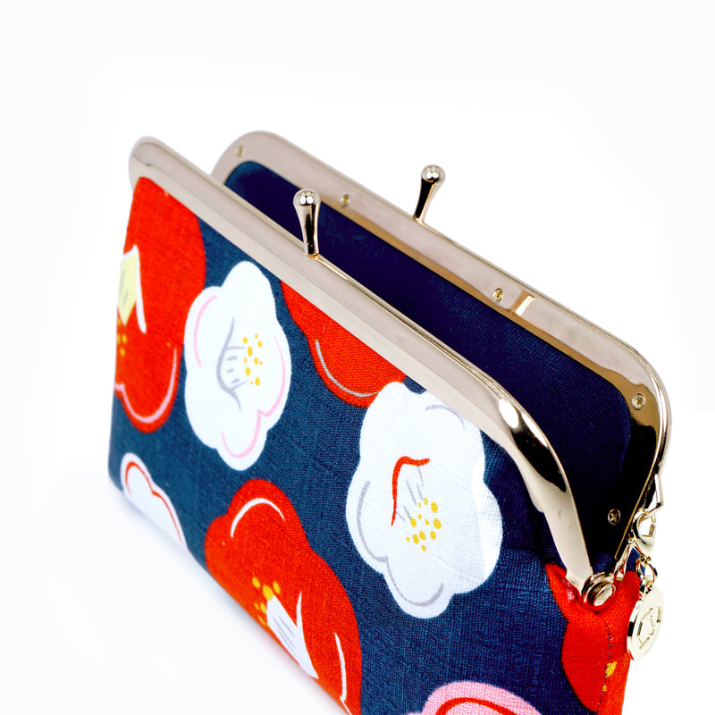 Wristlet Pouch - Winter Camellia