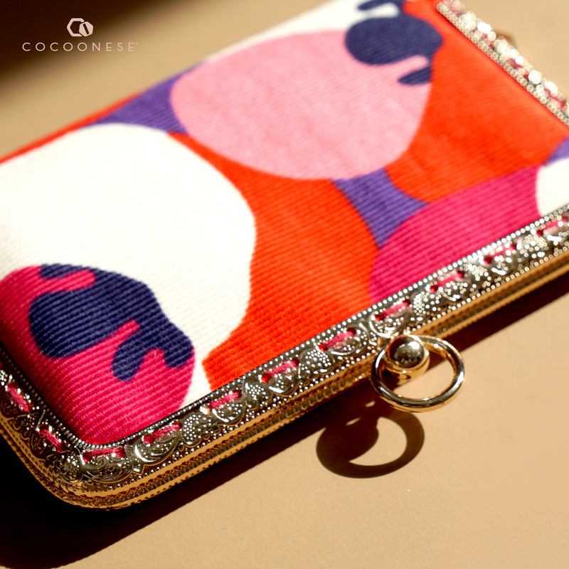Kiss Clasp Card Holder - Camilla's Blush