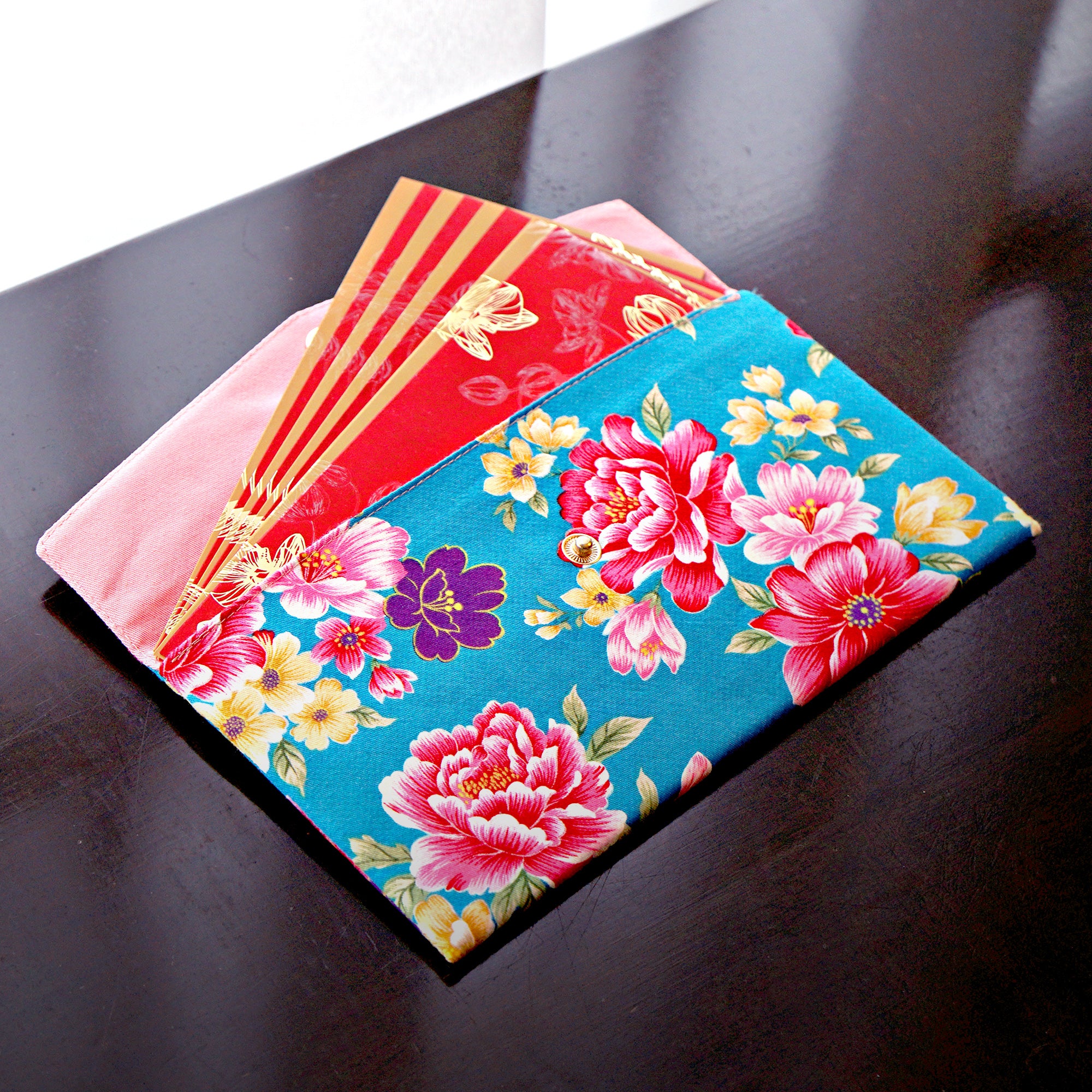 Red Packet Organizer - Rich and Honored